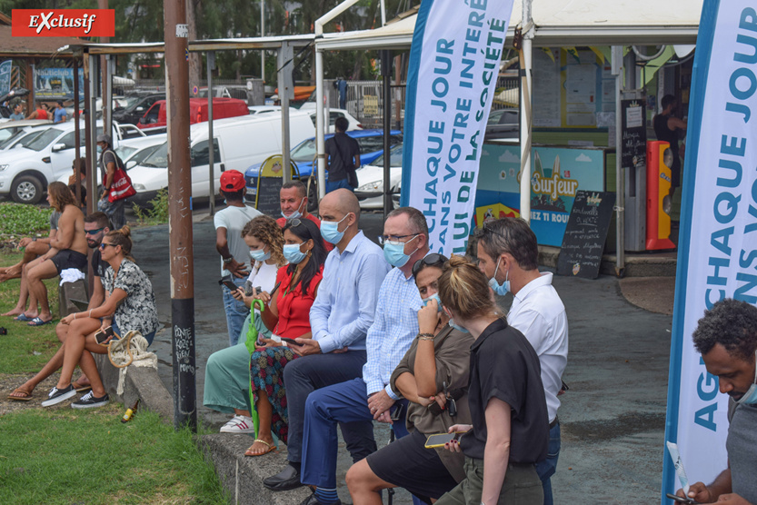 Des spectateurs attentifs... Des spectateurs attentifs...