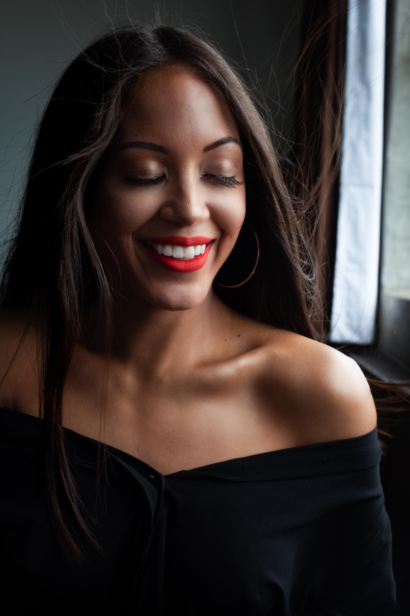 Elle mérite largement de faire la Une de "Maxim". On vote Marie-Jeanne! Elle mérite largement de faire la Une de "Maxim". On vote Marie-Jeanne!