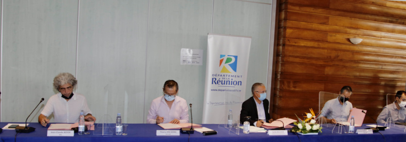 Le Grand Hôtel des Thermes à Cilaos réouvre en... 2025 ! Le Grand Hôtel des Thermes à Cilaos réouvre en... 2025 !