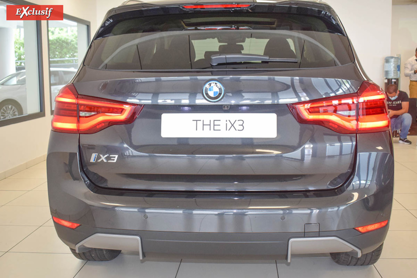 BMW  iX3: le nouveau SUV 100% électrique