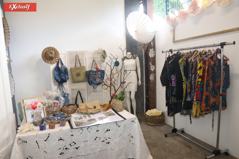 Une boutique artisanale dans le centre municipal Une boutique artisanale dans le centre municipal