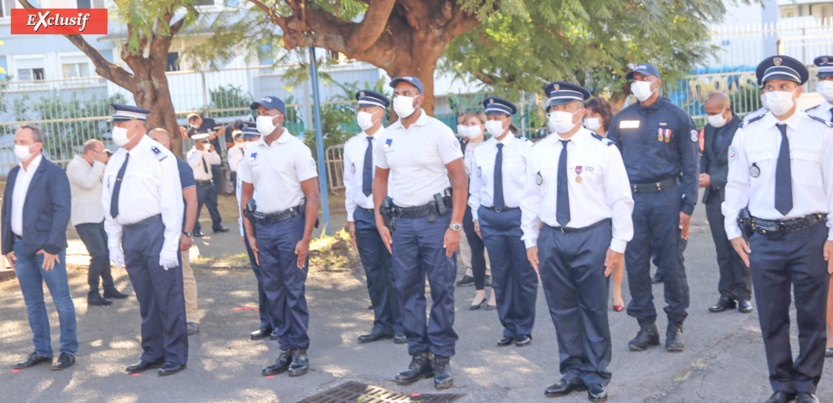 Cérémonie d'hommage aux policiers morts, victimes du devoir Cérémonie d'hommage aux policiers morts, victimes du devoir