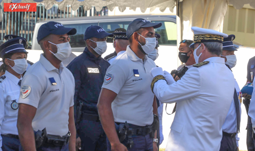 Cérémonie d'hommage aux policiers morts, victimes du devoir Cérémonie d'hommage aux policiers morts, victimes du devoir