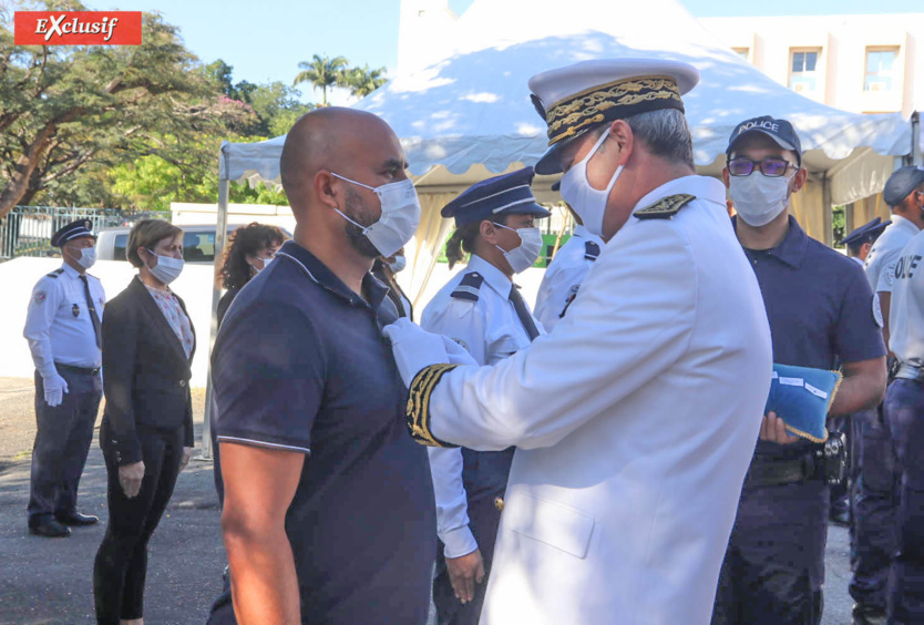 Cérémonie d'hommage aux policiers morts, victimes du devoir Cérémonie d'hommage aux policiers morts, victimes du devoir