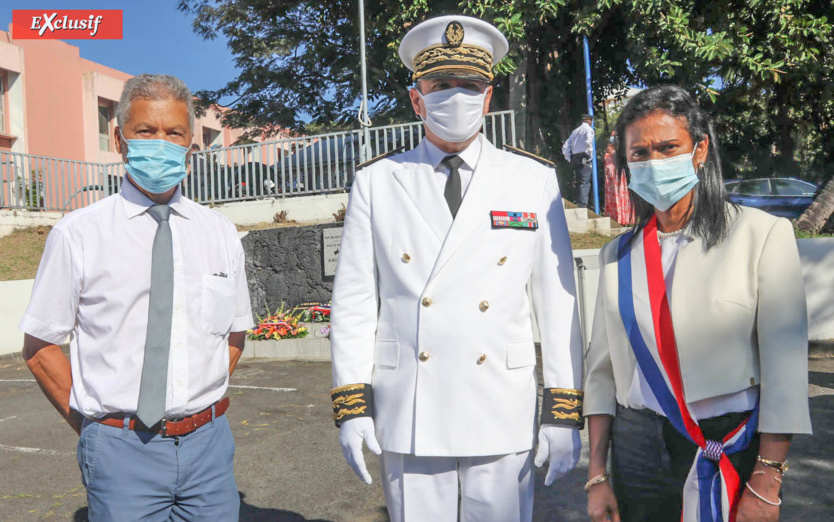 Cérémonie d'hommage aux policiers morts, victimes du devoir Cérémonie d'hommage aux policiers morts, victimes du devoir