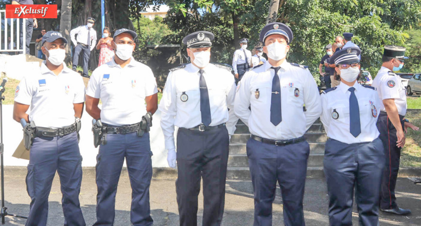 Cérémonie d'hommage aux policiers morts, victimes du devoir Cérémonie d'hommage aux policiers morts, victimes du devoir