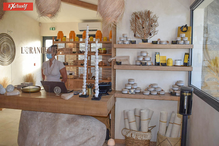 L'Orangerie restaurant, spa, événementiel: le nouveau lieu tendance de Saint-Denis L'Orangerie restaurant, spa, événementiel: le nouveau lieu tendance de Saint-Denis