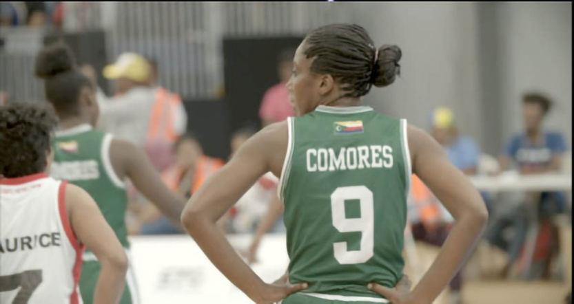 "Carton rouge" ou la vie de trois basketteuses comoriennes "Carton rouge" ou la vie de trois basketteuses comoriennes
