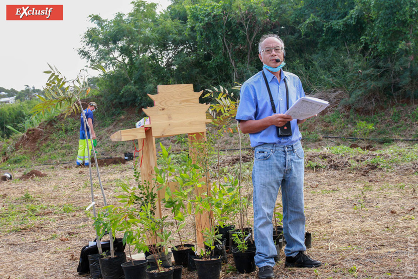Le discours d'ouverture et de bienvenue de Michel Chong Fa Shen, de l'association Guandi Le discours d'ouverture et de bienvenue de Michel Chong Fa Shen, de l'association Guandi