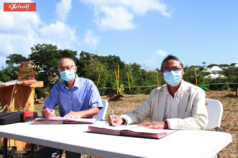 Signature d'une convention de partenariat entre l'association Guandi et le Conservatoire Botanique de Mascarin Signature d'une convention de partenariat entre l'association Guandi et le Conservatoire Botanique de Mascarin
