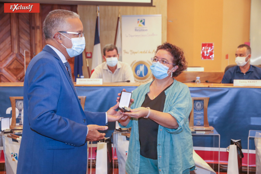 Prix Départemental du Mérite: 11 Réunionnais honorés Prix Départemental du Mérite: 11 Réunionnais honorés