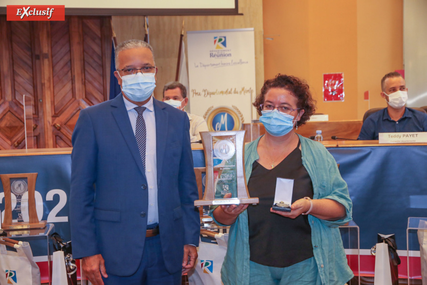 Prix Départemental du Mérite: 11 Réunionnais honorés Prix Départemental du Mérite: 11 Réunionnais honorés