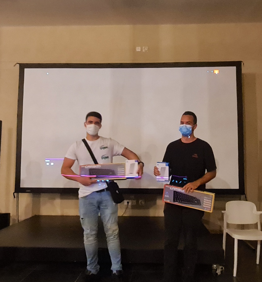 Les vainqueurs de la Webcup 2021 Quentin et Jérémy - Team Woabon Les vainqueurs de la Webcup 2021 Quentin et Jérémy - Team Woabon