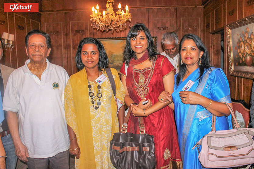 Anerood Jugnauth disparu: il avait reçu une délégation réunionnaise en 2012 Anerood Jugnauth disparu: il avait reçu une délégation réunionnaise en 2012