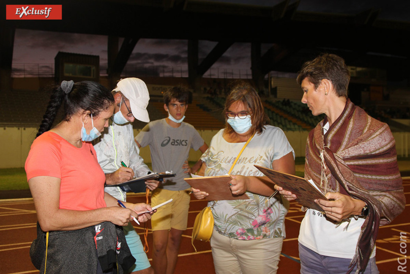 Les officiels n'ont pas chômé Les officiels n'ont pas chômé
