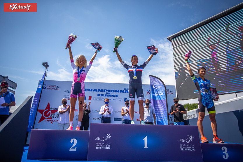 Le podium en toutes catégories: 1ère Manon Genet ( 4h 37' 52''), 2ème Marjolaine Pierré ( 4h 45' 17'' ) 3ème Christel Robin ( 4h 47' 04'')