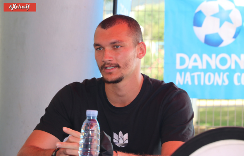 Ludovic Ajorque joue à Strasbourg en Ligue 1 Ludovic Ajorque joue à Strasbourg en Ligue 1