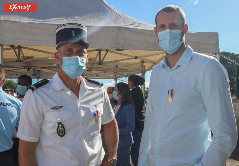 Gendarmerie Nationale: fin de formation des Gendarmes Adjoints Volontaires et médaillés Gendarmerie Nationale: fin de formation des Gendarmes Adjoints Volontaires et médaillés