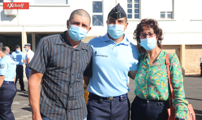 Gendarmerie Nationale: fin de formation des Gendarmes Adjoints Volontaires et médaillés Gendarmerie Nationale: fin de formation des Gendarmes Adjoints Volontaires et médaillés