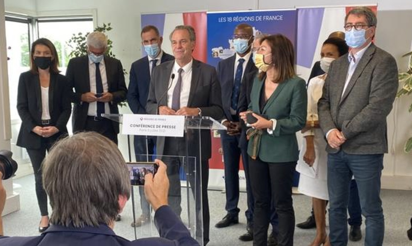 Huguette Bello a effectué son premier voyage à Paris en tant que présidente de la Région