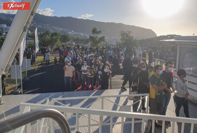 La Grande Roue au Parc de la Trinité à Saint-Denis: photos La Grande Roue au Parc de la Trinité à Saint-Denis: photos