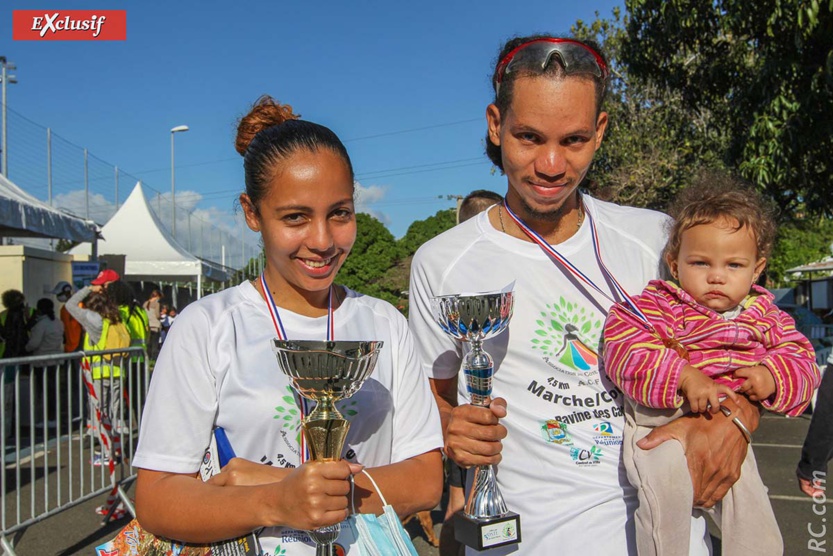 Kévin et Isabelle avec leur enfant Blues-Mary Kévin et Isabelle avec leur enfant Blues-Mary