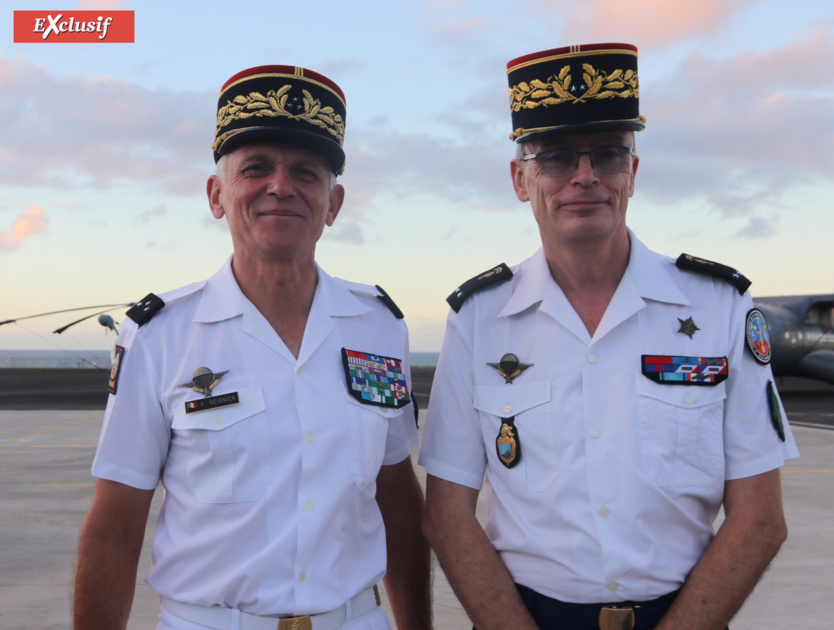 Général Frank Reignier, ex-commandant des FAZSOI, et général Pierre Poty, commandant de la Gendarmerie à La Réunion Général Frank Reignier, ex-commandant des FAZSOI, et général Pierre Poty, commandant de la Gendarmerie à La Réunion