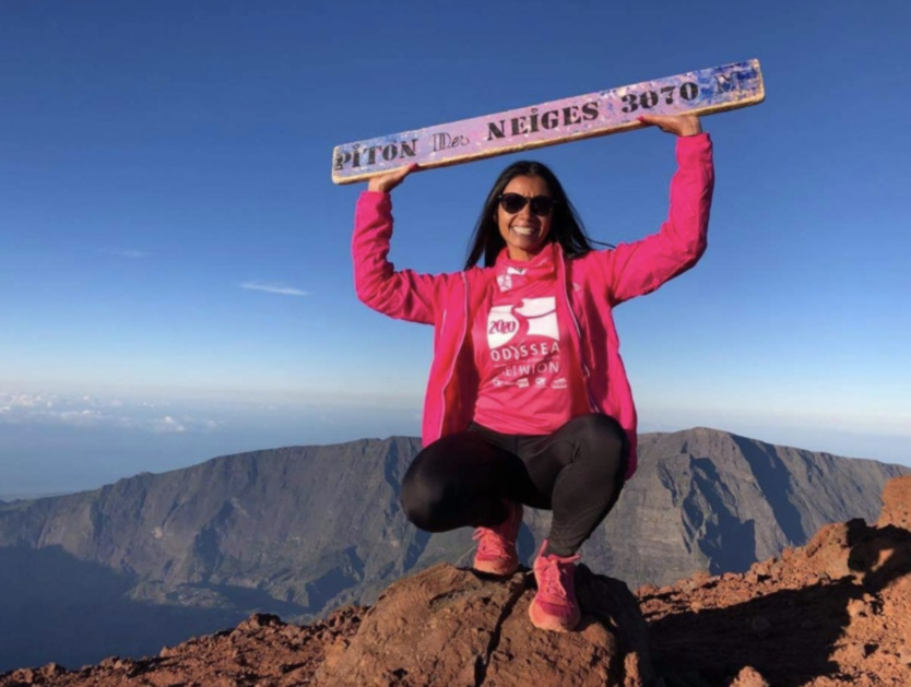 Elle est allée au Piton des Neiges pour le challenge connecté! Elle est allée au Piton des Neiges pour le challenge connecté!