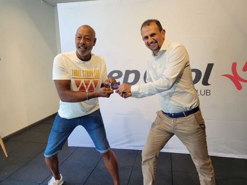 Jackson Richardson et David Amiouni, président de Keepcool