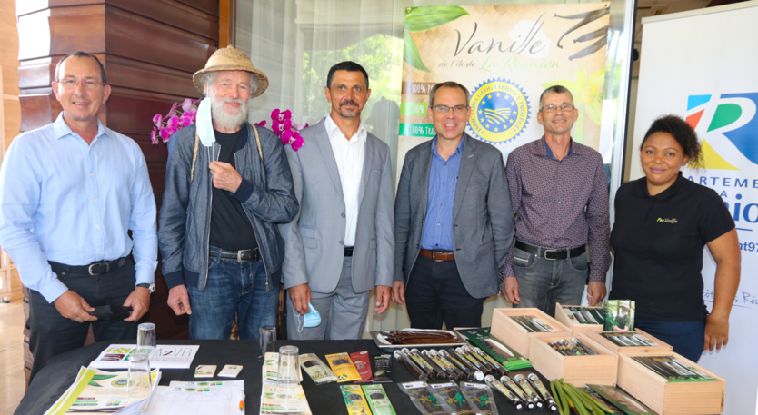 Serge Hoareau et les acteurs de la filière