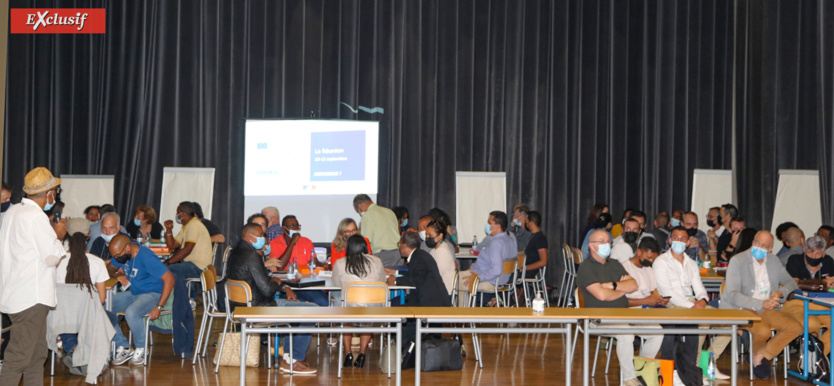 Une cinquantaine de Réunionnais.e.s ont été réuni.e.s pendant deux jours et demi Une cinquantaine de Réunionnais.e.s ont été réuni.e.s pendant deux jours et demi