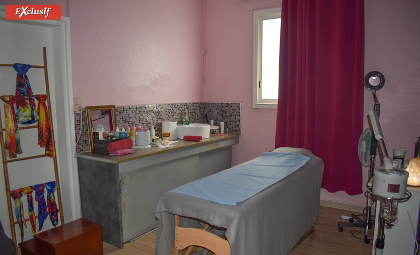 Cabine de massage bien équipé