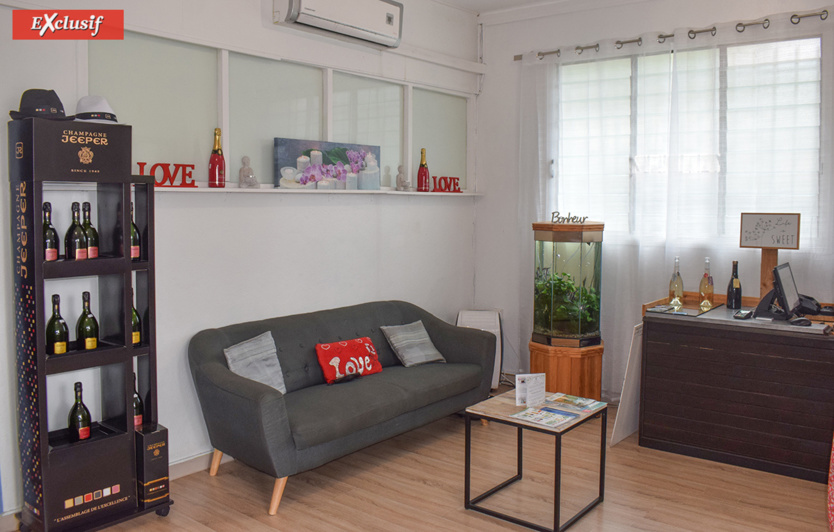 Un salon d'accueil chaleureux Un salon d'accueil chaleureux