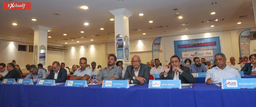 Ibrahim Patel a lancé sa campagne à la salle Candin Ibrahim Patel a lancé sa campagne à la salle Candin