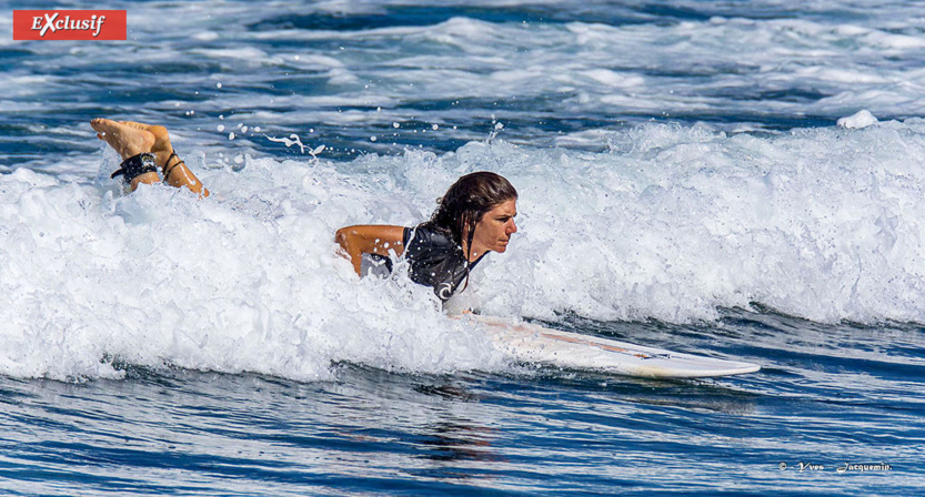 Dans les sentiers ou dans l'eau, elle s'éclate à tout va Dans les sentiers ou dans l'eau, elle s'éclate à tout va