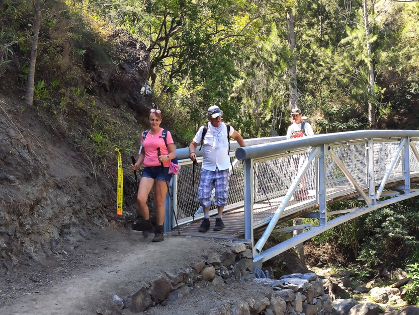 Les marcheurs sont ravis... les coureurs du Grand Raid vont l'emprunter dès ce week-end Les marcheurs sont ravis... les coureurs du Grand Raid vont l'emprunter dès ce week-end