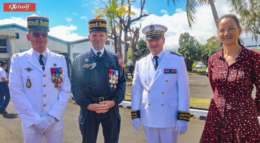 Général Pierre Poty, Général Ghislain, le Préfet Jacques Billant, et Brigitte Adam, adjointe mairie Saint-Denis Général Pierre Poty, Général Ghislain, le Préfet Jacques Billant, et Brigitte Adam, adjointe mairie Saint-Denis
