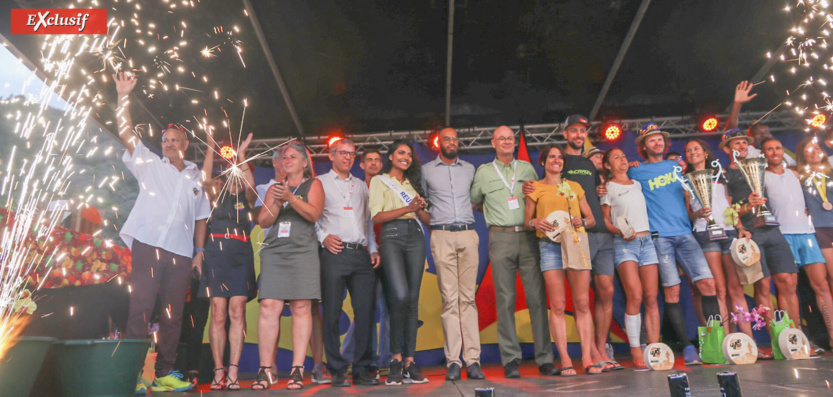 Une remise de prix dans une belle ambiance Une remise de prix dans une belle ambiance