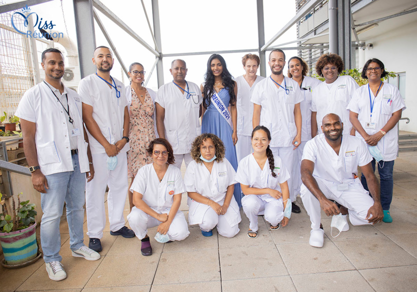 Dana Virin, Miss Réunion 2021, a rendu visite au personnel du service Addictologie du CHU Félix Guyon Dana Virin, Miss Réunion 2021, a rendu visite au personnel du service Addictologie du CHU Félix Guyon