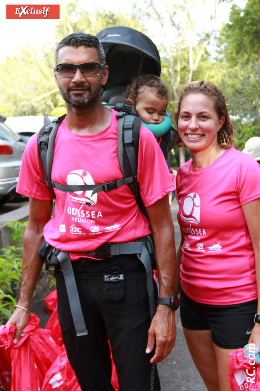 Cédric et Murielle sont venus avec leur enfant participer à la manifestation Cédric et Murielle sont venus avec leur enfant participer à la manifestation