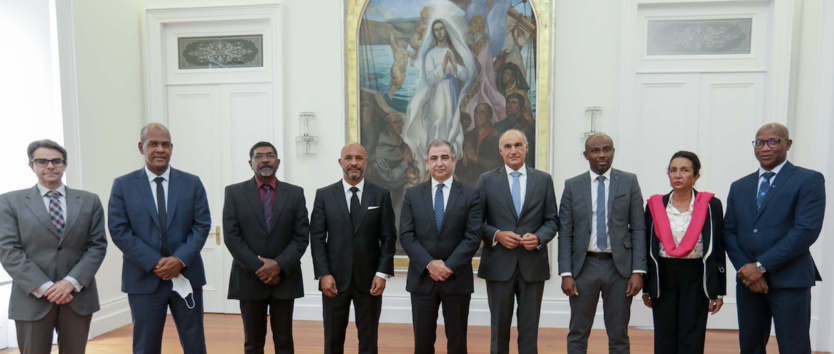 Les 9 présidents de Régions Ultra Périphériques Les 9 présidents de Régions Ultra Périphériques