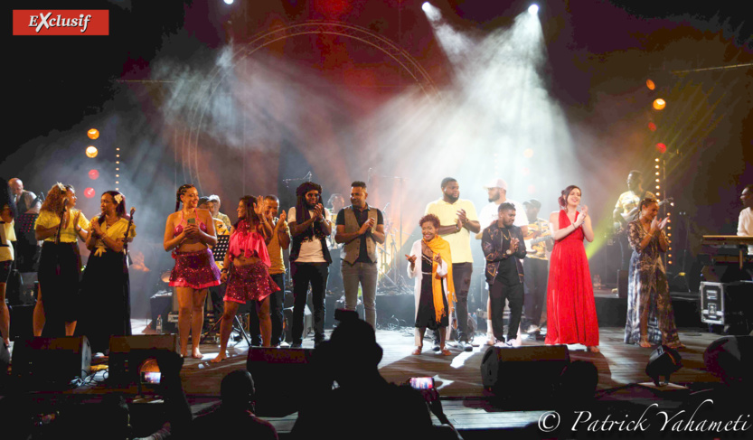 Flamme Kréol au Téat Plein Air: ambiance de feu! Flamme Kréol au Téat Plein Air: ambiance de feu!