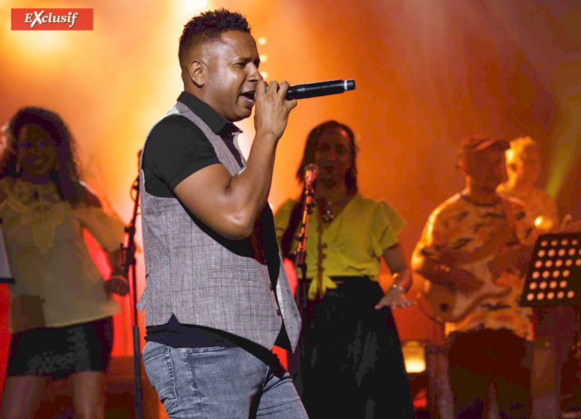 Flamme Kréol au Téat Plein Air: ambiance de feu! Flamme Kréol au Téat Plein Air: ambiance de feu!