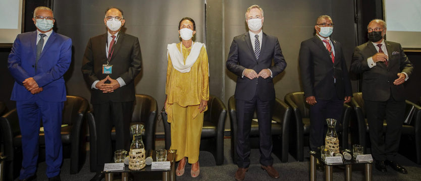 Conseil des Ministres Commission de l'Océan Indien: ouverture par Huguette Bello Conseil des Ministres Commission de l'Océan Indien: ouverture par Huguette Bello