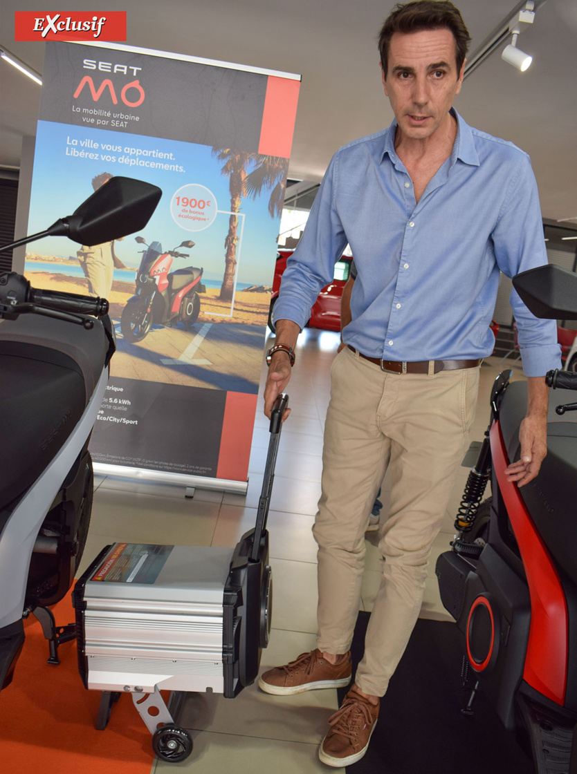 On déplace la batterie sur roulettes On déplace la batterie sur roulettes