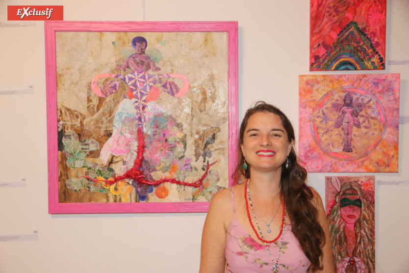 Aurellll devant quelques-unes de ses oeuvres... Aurellll devant quelques-unes de ses oeuvres...