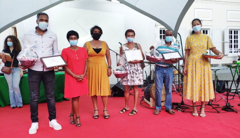 Prix du Bénévolat: Saint-Denis récompense les personnes engagées
