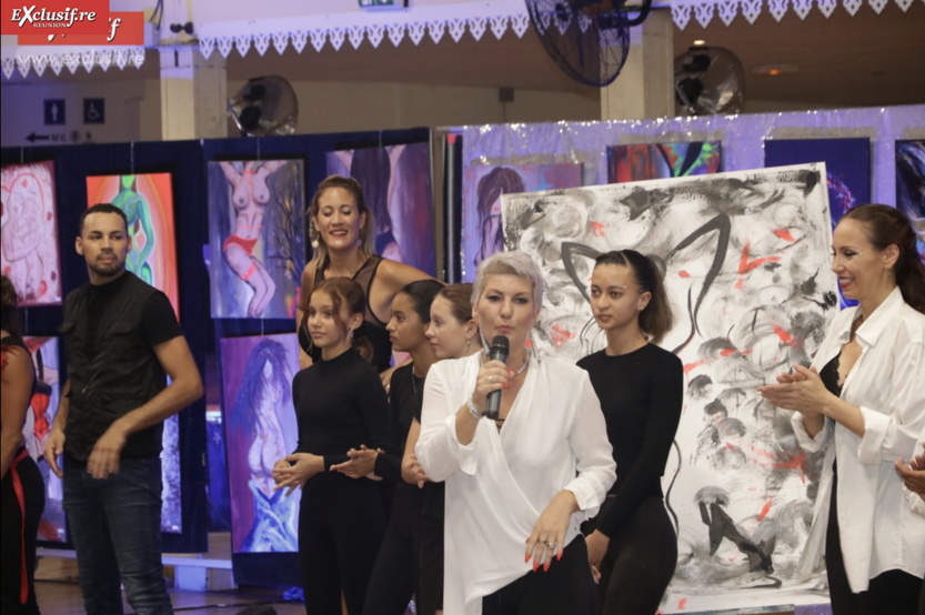 Sonia Cotto présentant son expo Sonia Cotto présentant son expo