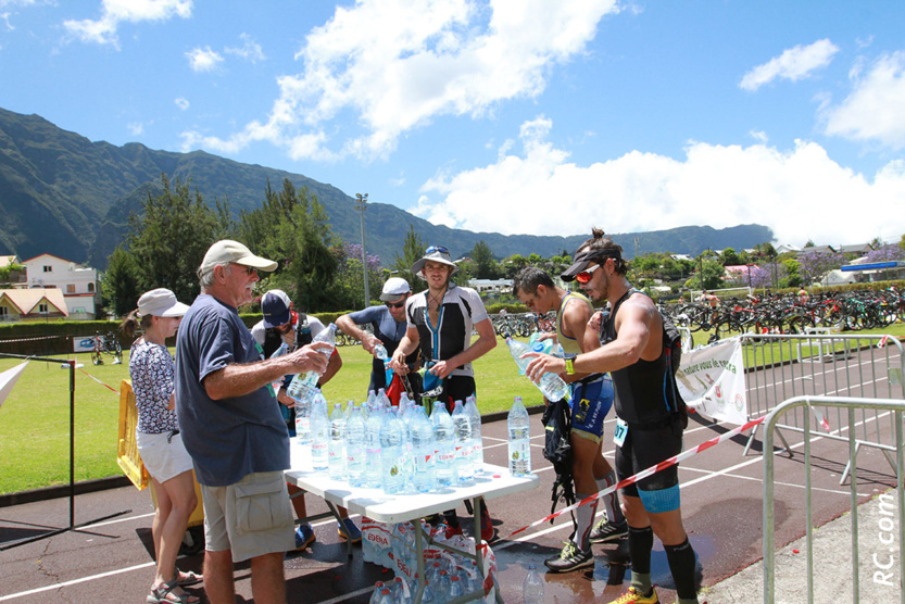 La transition au stade de Cilaos La transition au stade de Cilaos