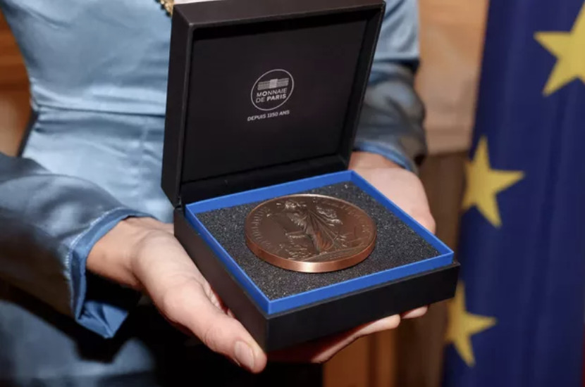 La médaille de l'Egalité La médaille de l'Egalité